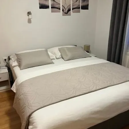Apartman Tanja *